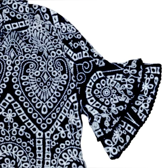 Chico's Eyelet Tiered Sundress Embroidered
Maxi Blue White Size 14/2.5 Dress - Picture 8 of 13